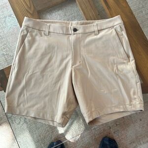 Lululemon ABC shorts 7”